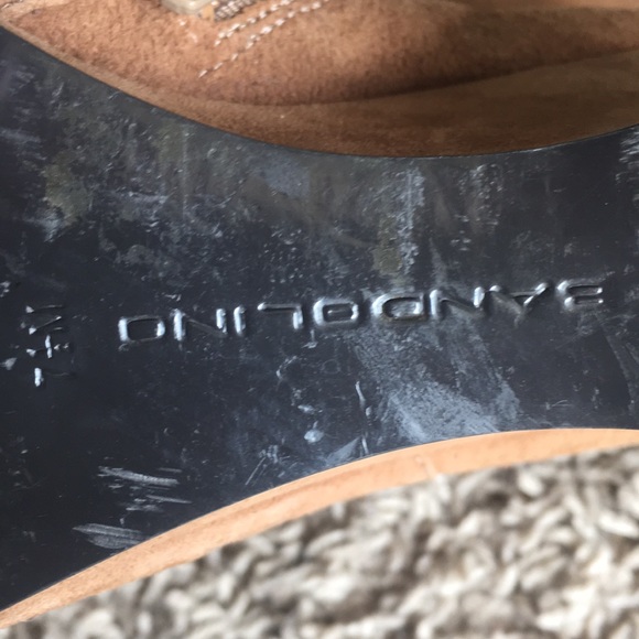 Size 71/2 high heel tan boots gently worn - Picture 4 of 8